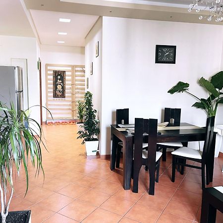 City Center Apartment Galeria Тирана Экстерьер фото