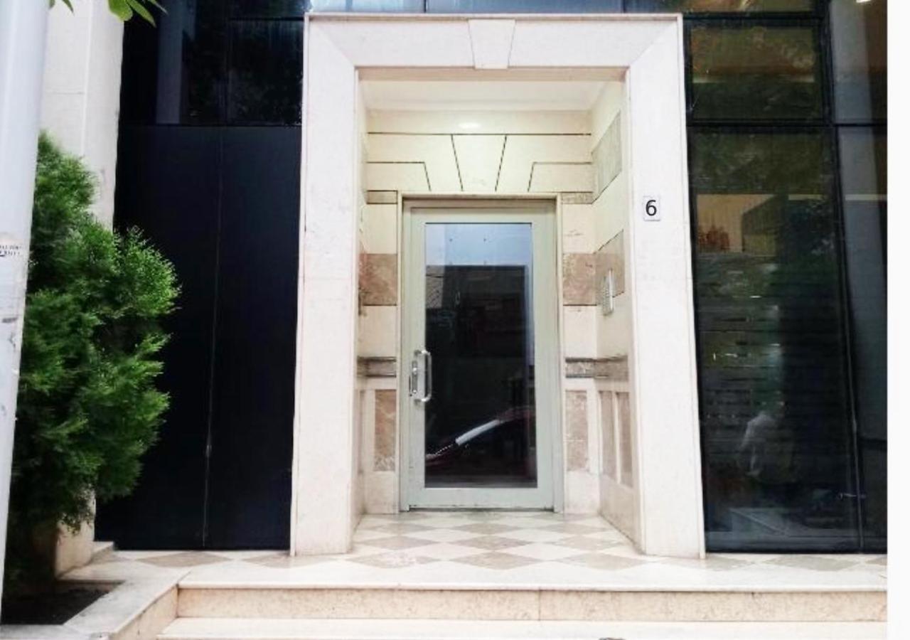 City Center Apartment Galeria Тирана Экстерьер фото