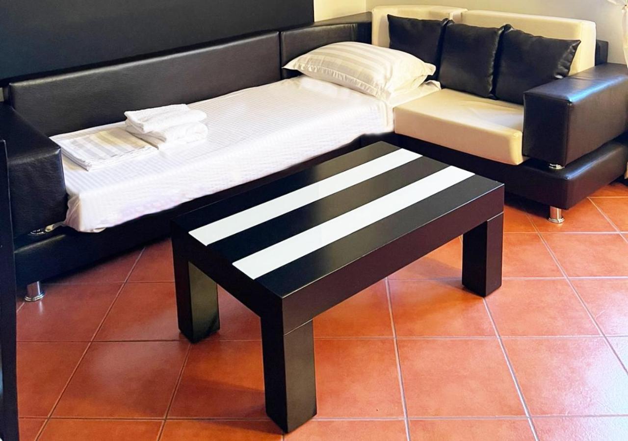 City Center Apartment Galeria Тирана Экстерьер фото
